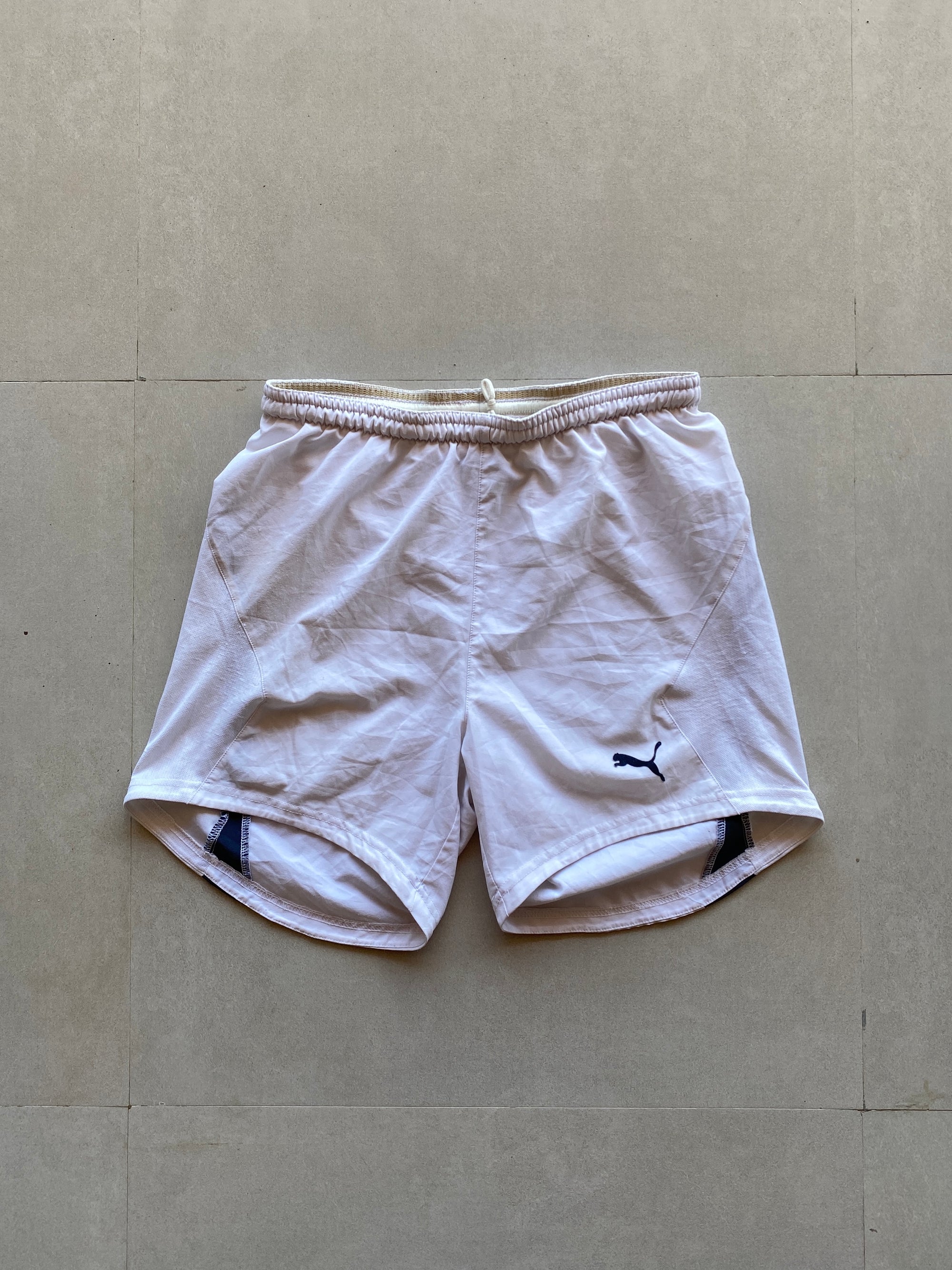 PUMA SPORTS SHORTS - S