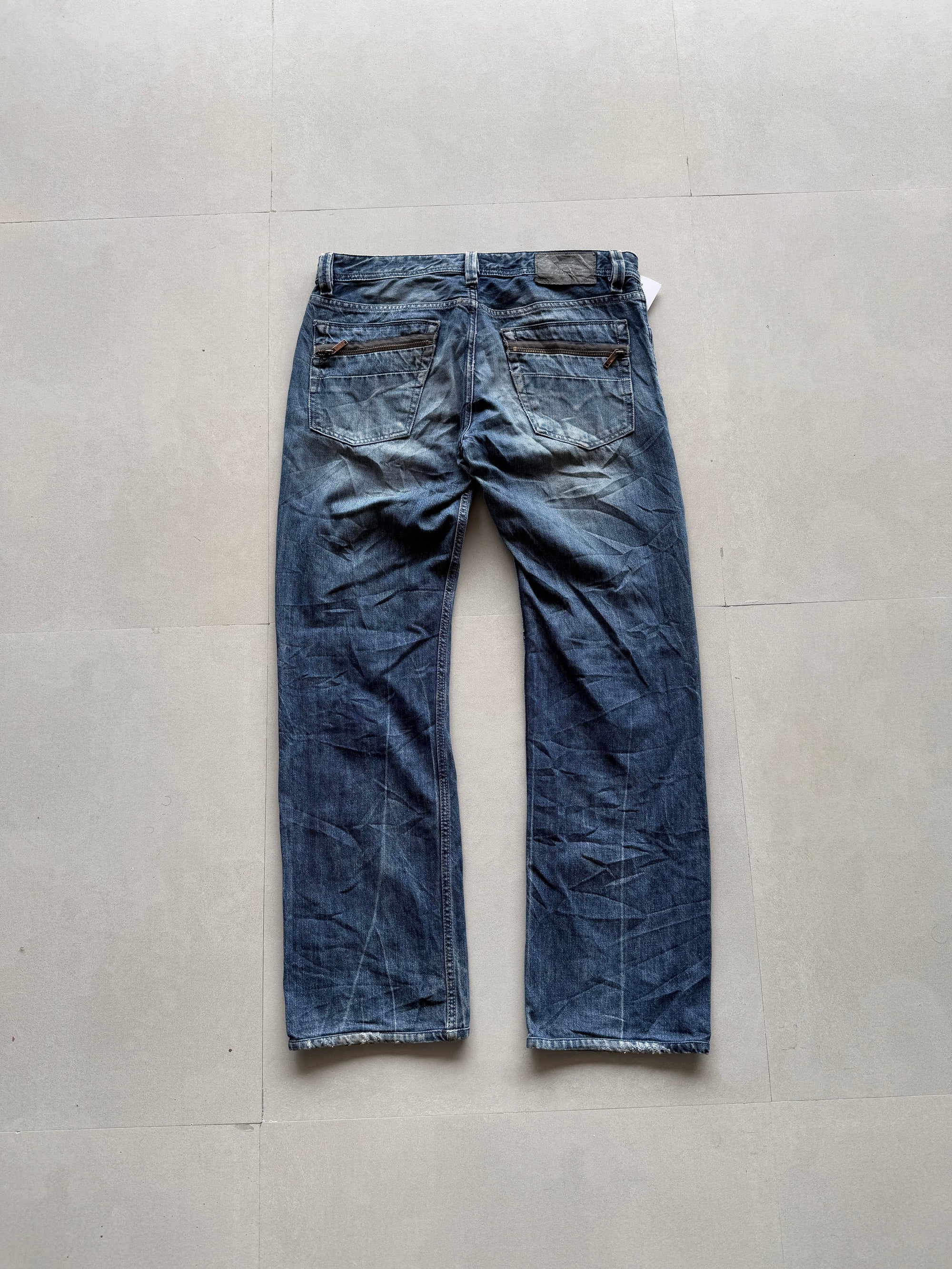 DIESEL INDUSTRY SCRATCHED HEAVY DENIM - M