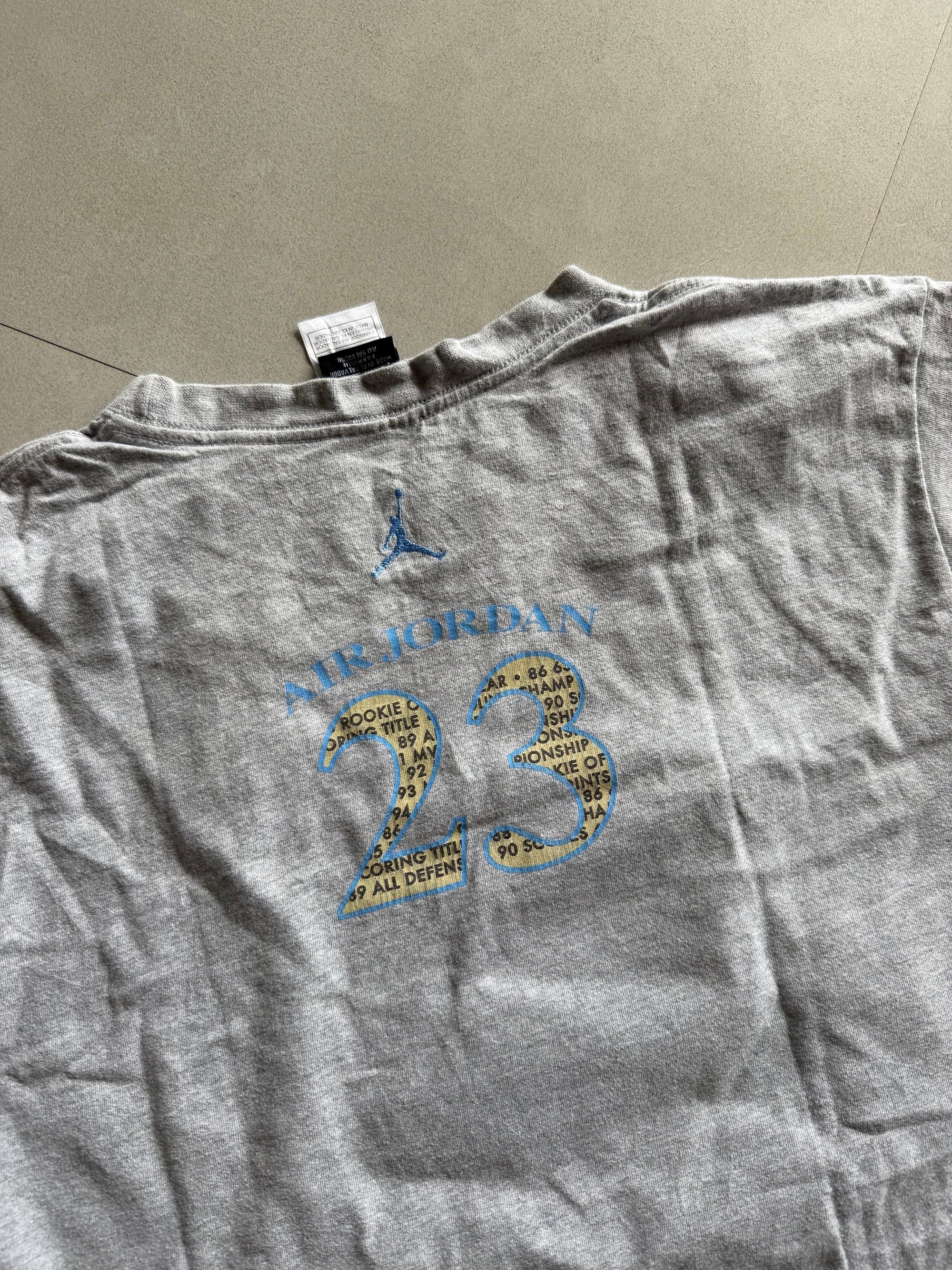 VINTAGE JORDAN TEE - M