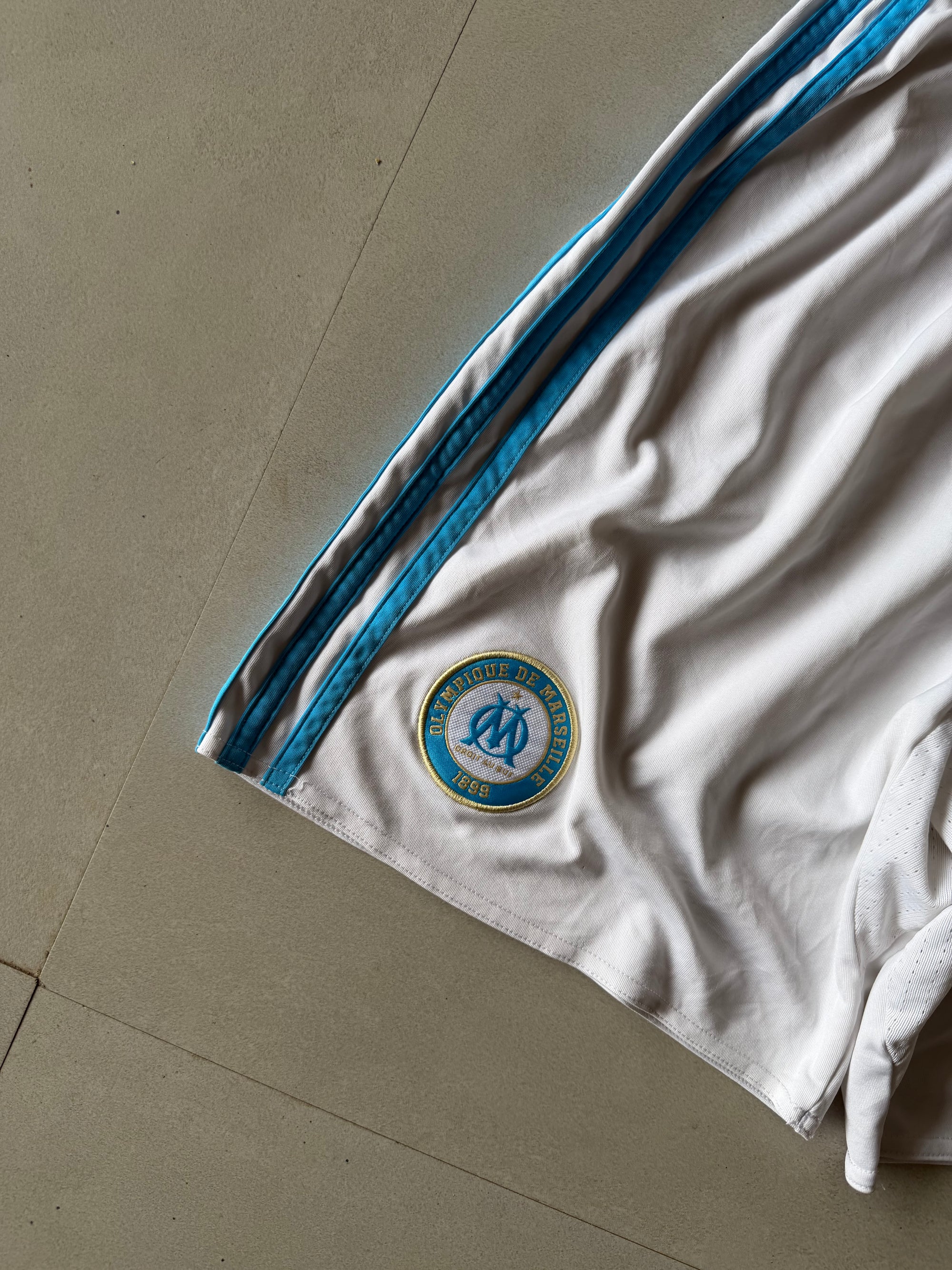 ADIDAS MARSELLIE SHORTS - M