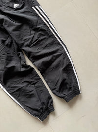 ADIDAS STRIPED TRACK PANT5 - M