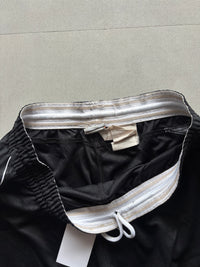 NIKE VINTAGE SHORTS - M