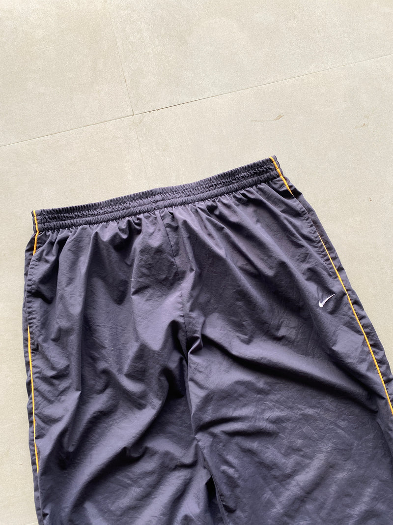 VINTAGE NIKE JOGGER TRACK - M