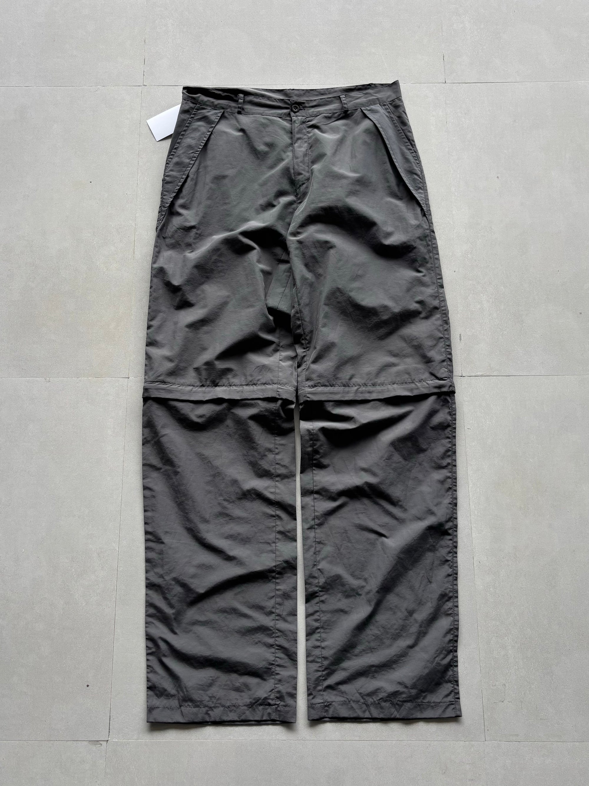 CONVERTIBLE CARGO - M