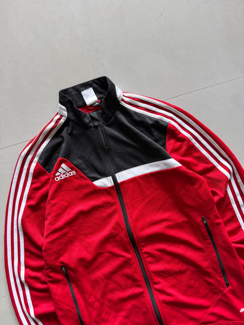 VINTAGE ADIDAS JACKET - M