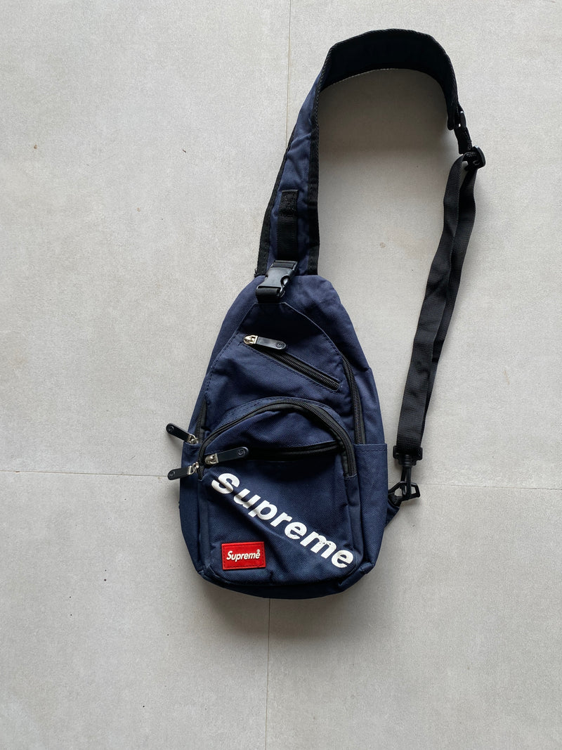 SUPREME CROSS BODY BAG