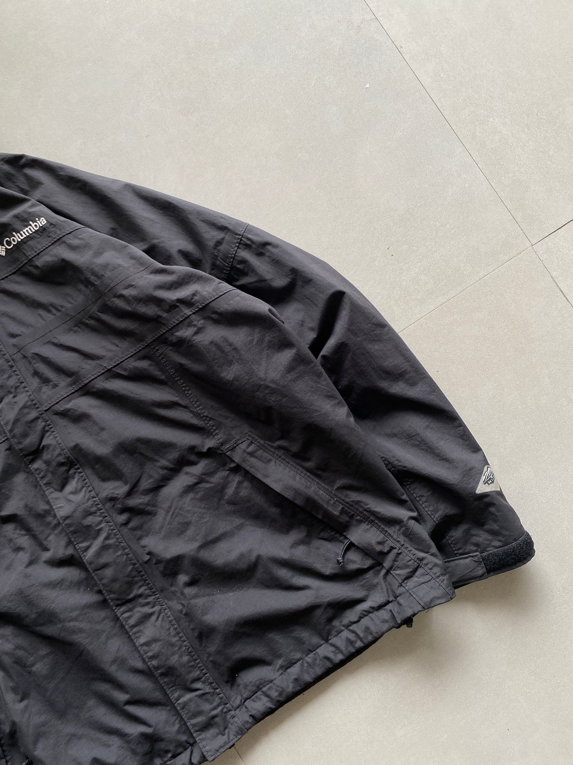 COLUMBIA HOODED JACKET - XL