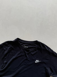 NIKE SOLID BLACK TEE - S