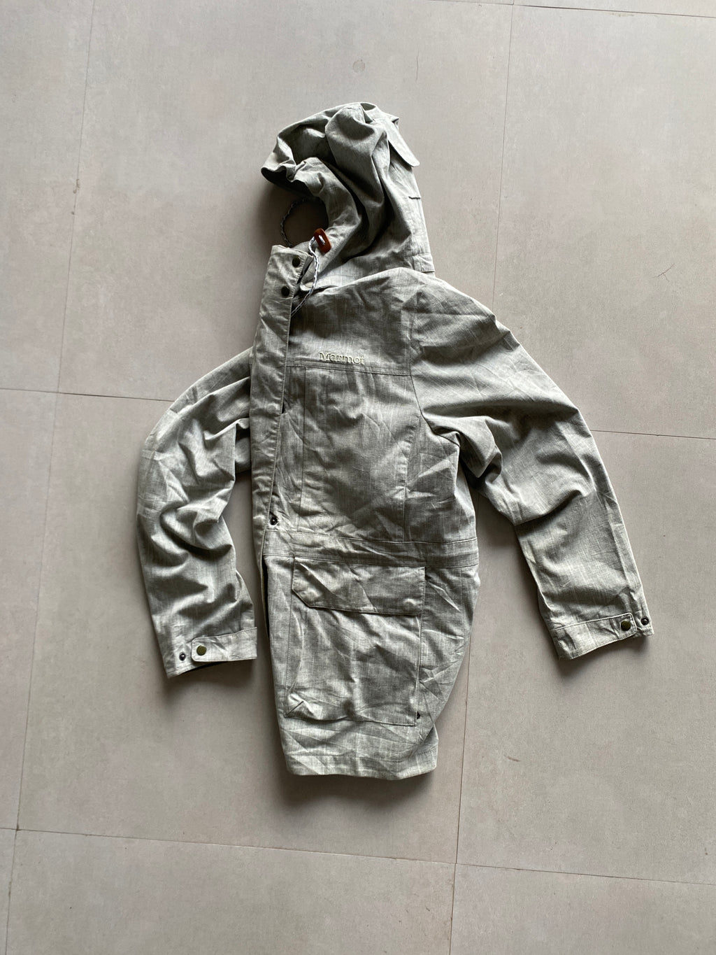 MARMOT HEAVY JACKET - L