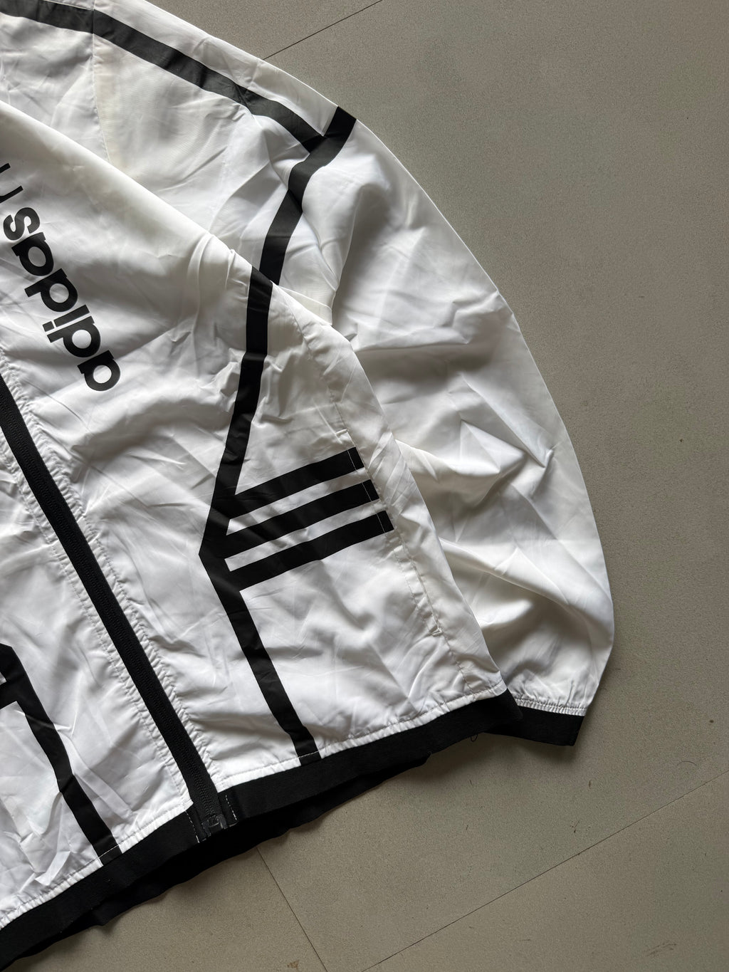 ADIDAS NEO HOODED JACKET - XS