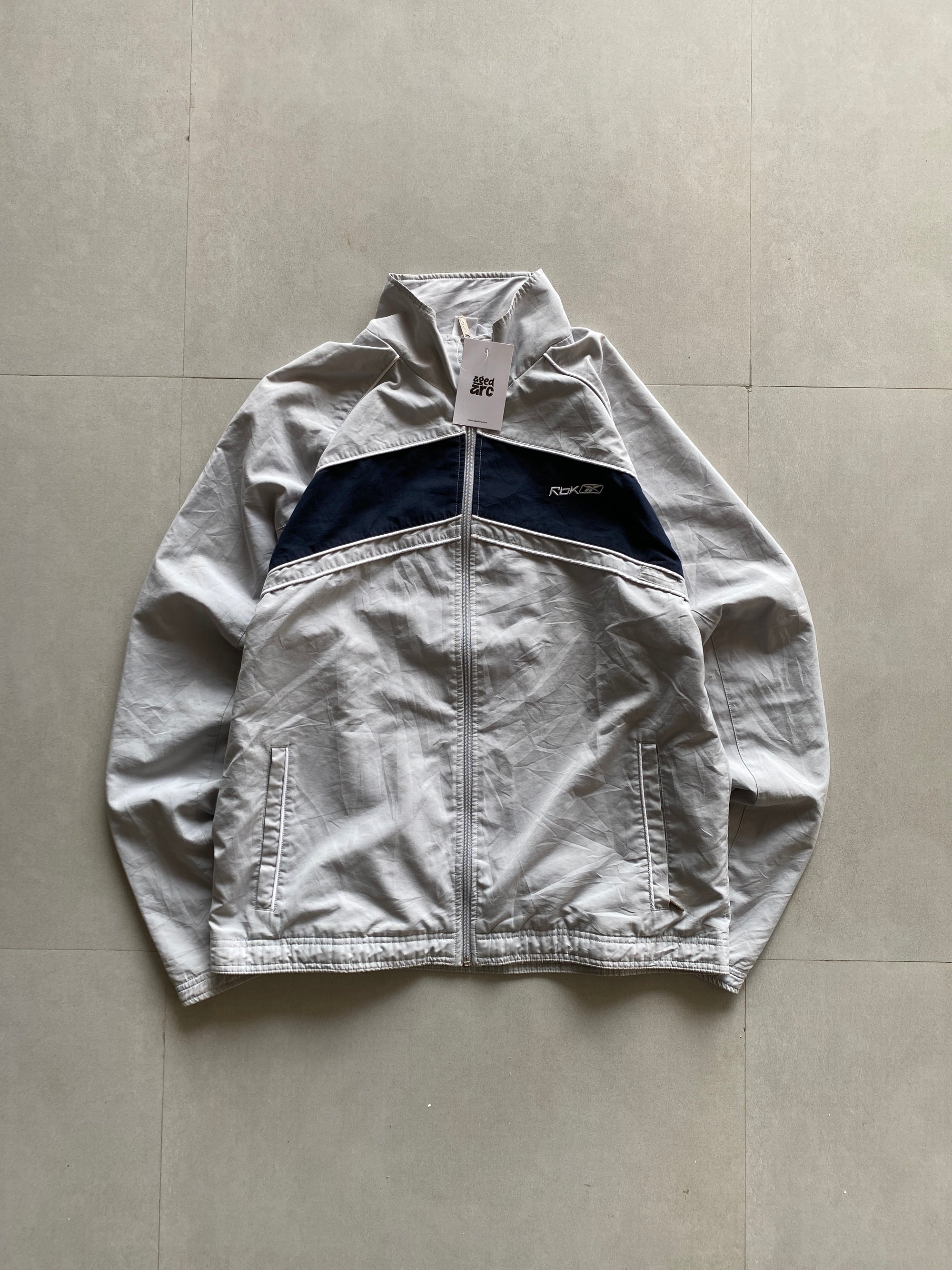 VINTAGE REEBOK JACKET - M