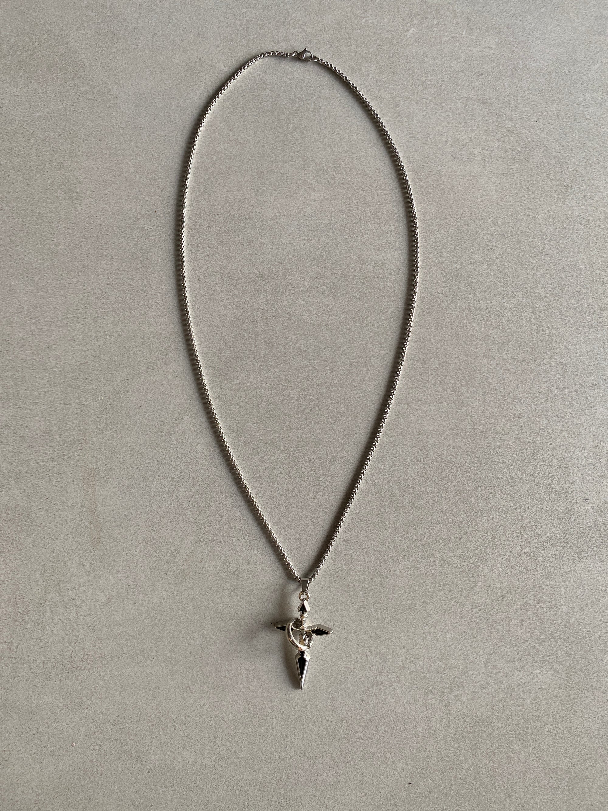 CELTIC CROSS PENDANT CHAIN