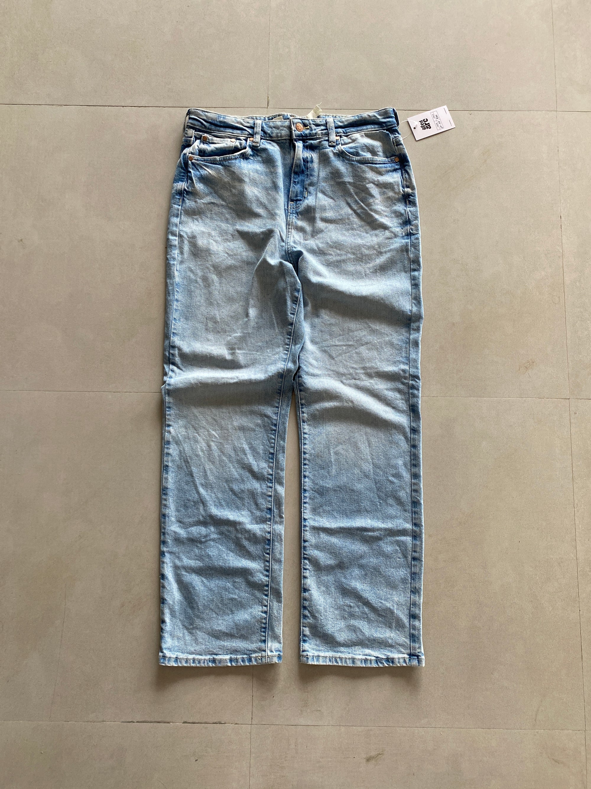 STRIGHT FIT DENIM - M