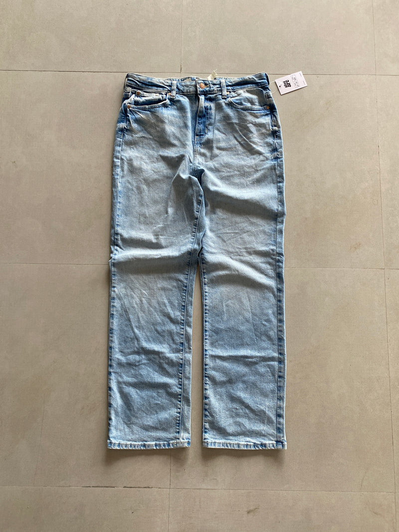 STRIGHT FIT DENIM - M