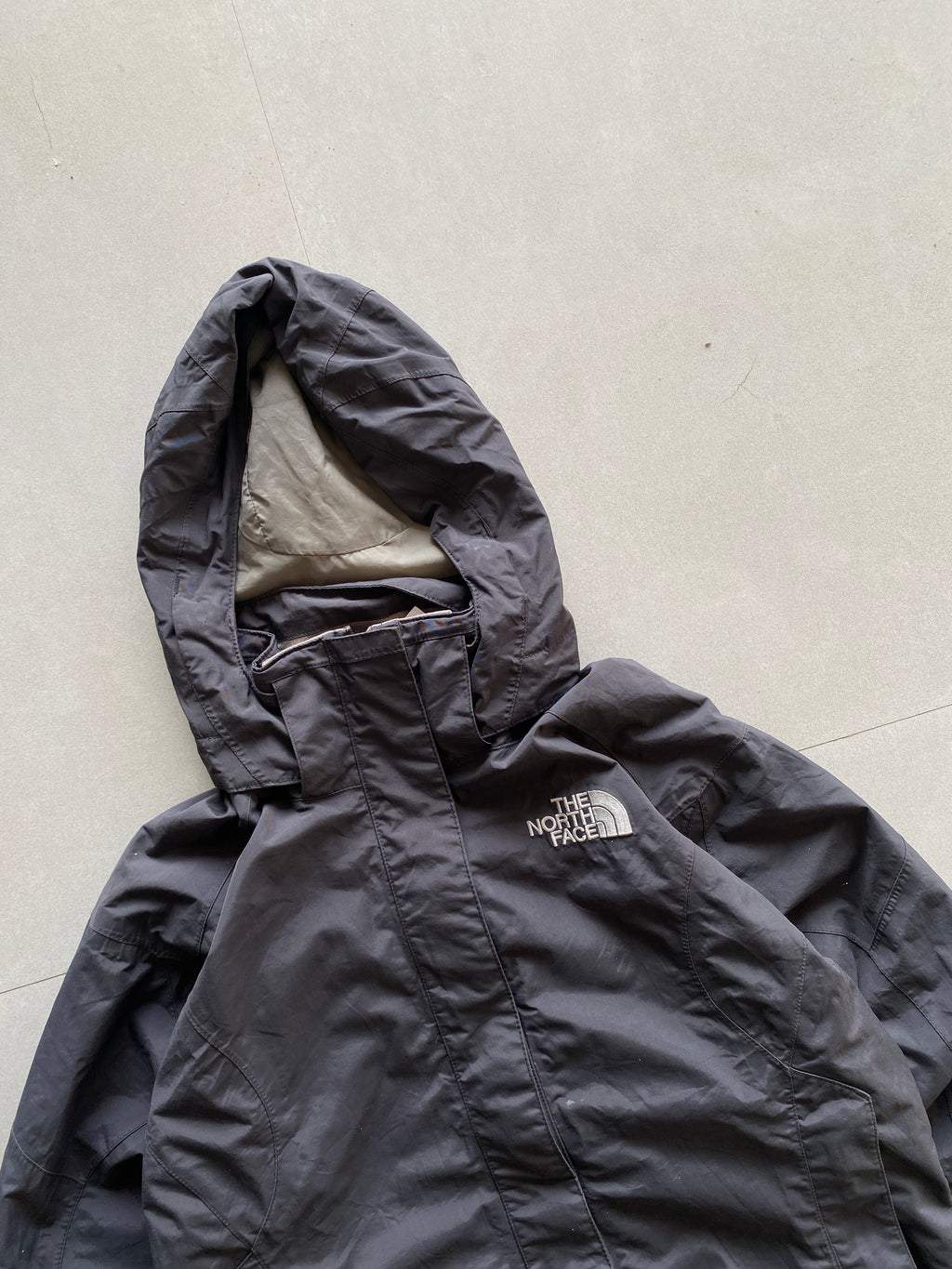THE NORTH FACE HOODED TREKKING JACKET - S