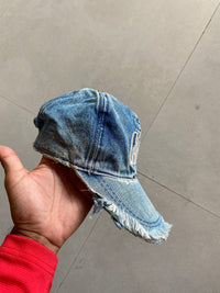 VINTAGE GAP DISTRESSED CAP