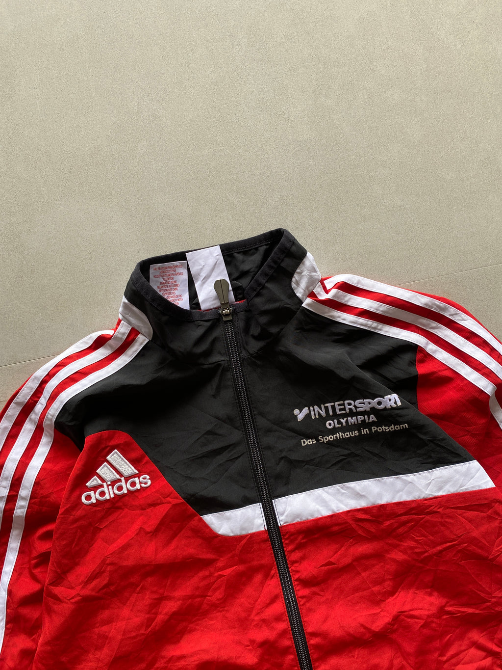 ADIDAS STRIPED JACKET - M