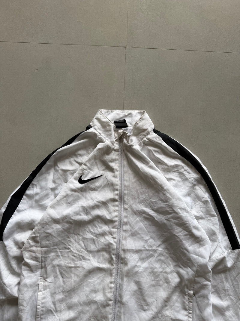 VINTAGE NIKE JACKET - M