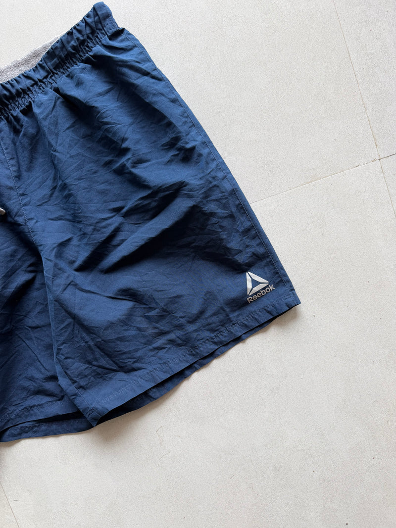 REEBOK SHORTS - M