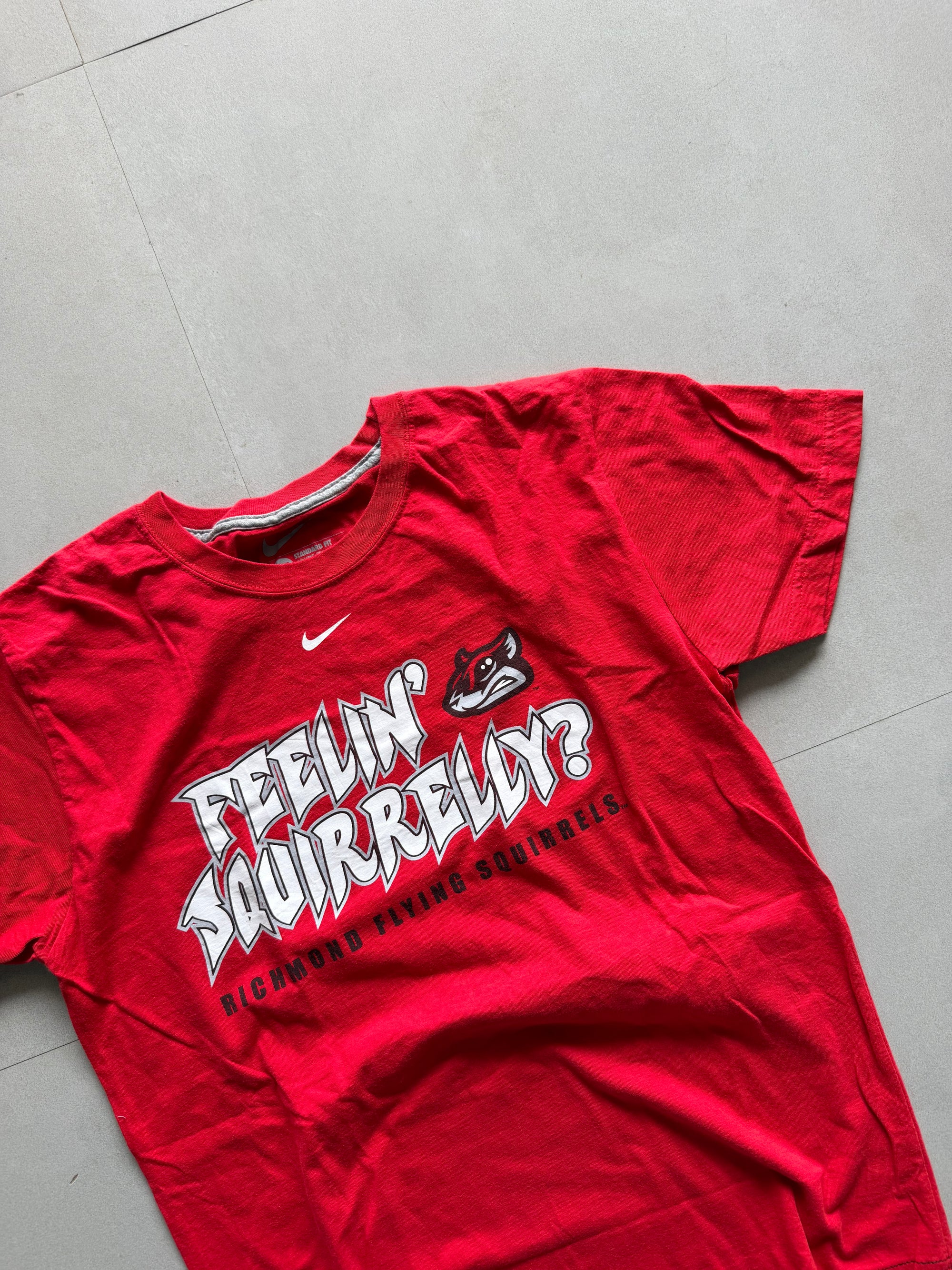 VINTAGE NIKE TEE - XS