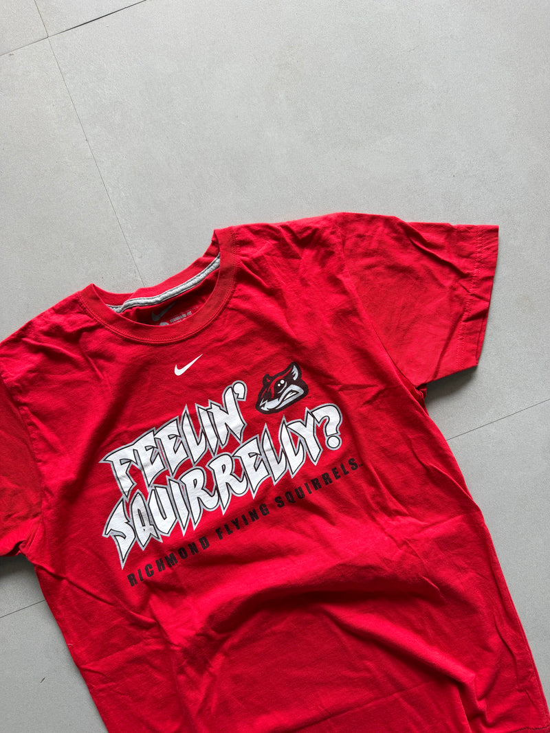 VINTAGE NIKE TEE - XS
