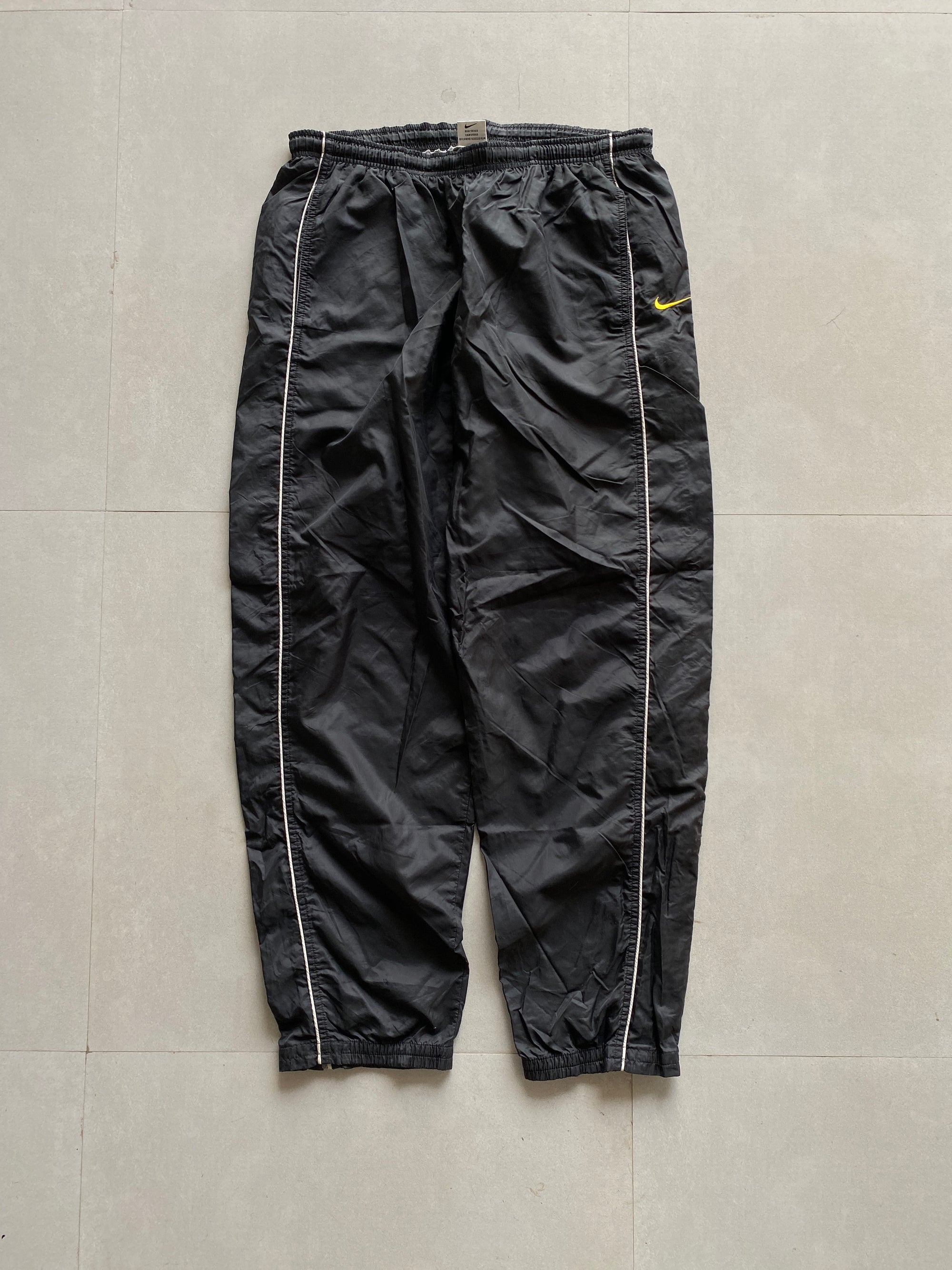 90s NIKE TRACK PANT - M