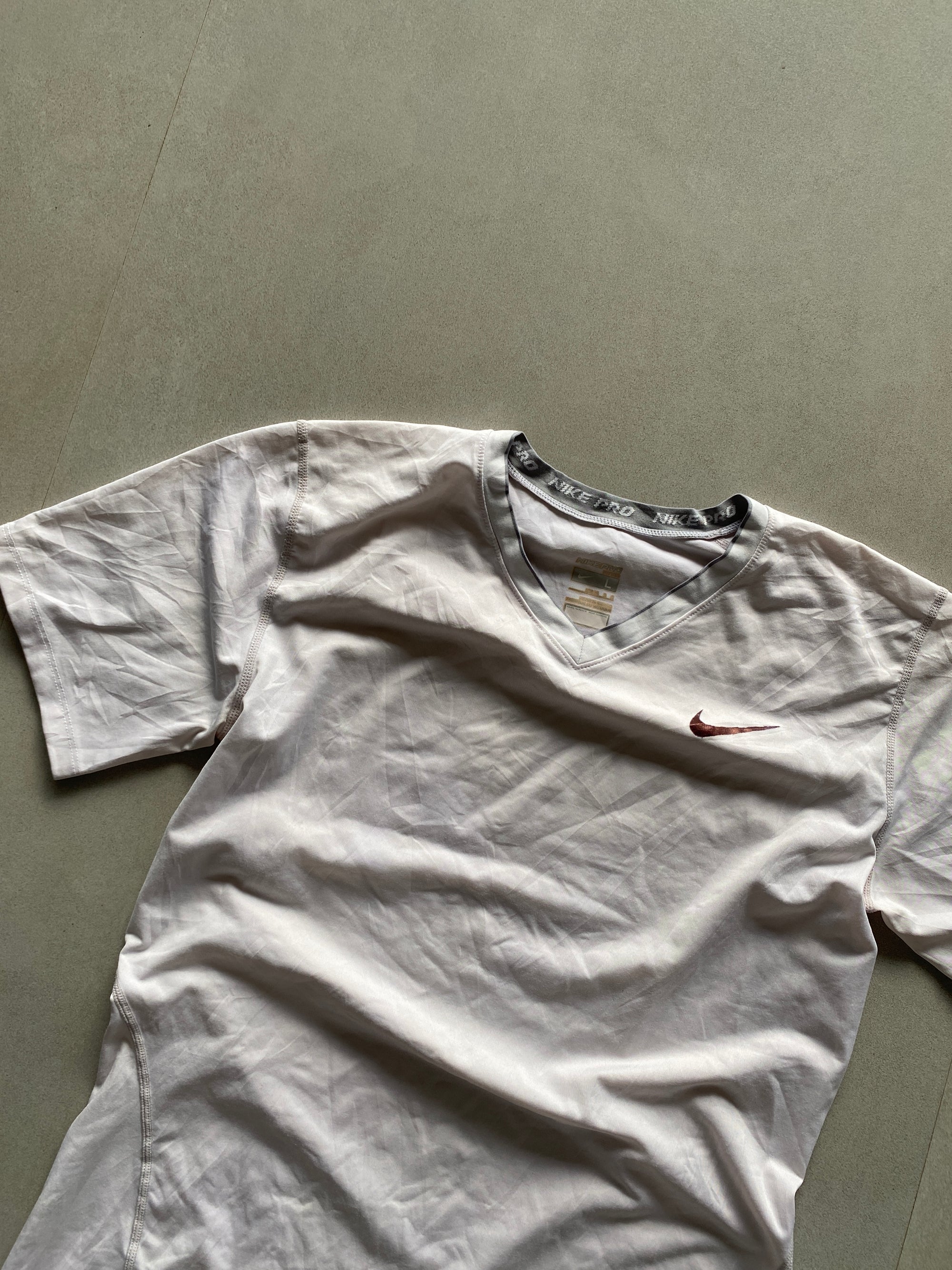 NIKE PRO COMPRESSION TEE -S