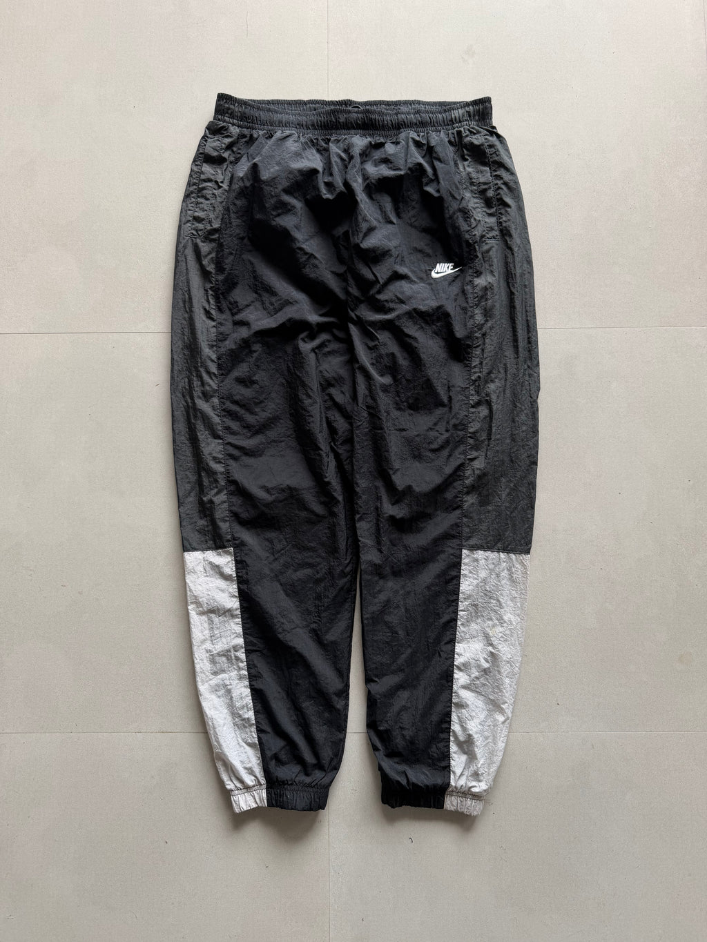 VINTAGE NIKE TRACK PANT42 - M