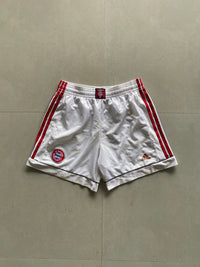90S ADIDAS BAYERN SHORTS - S - Aged Arc