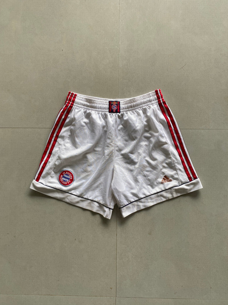 90S ADIDAS BAYERN SHORTS - S - Aged Arc
