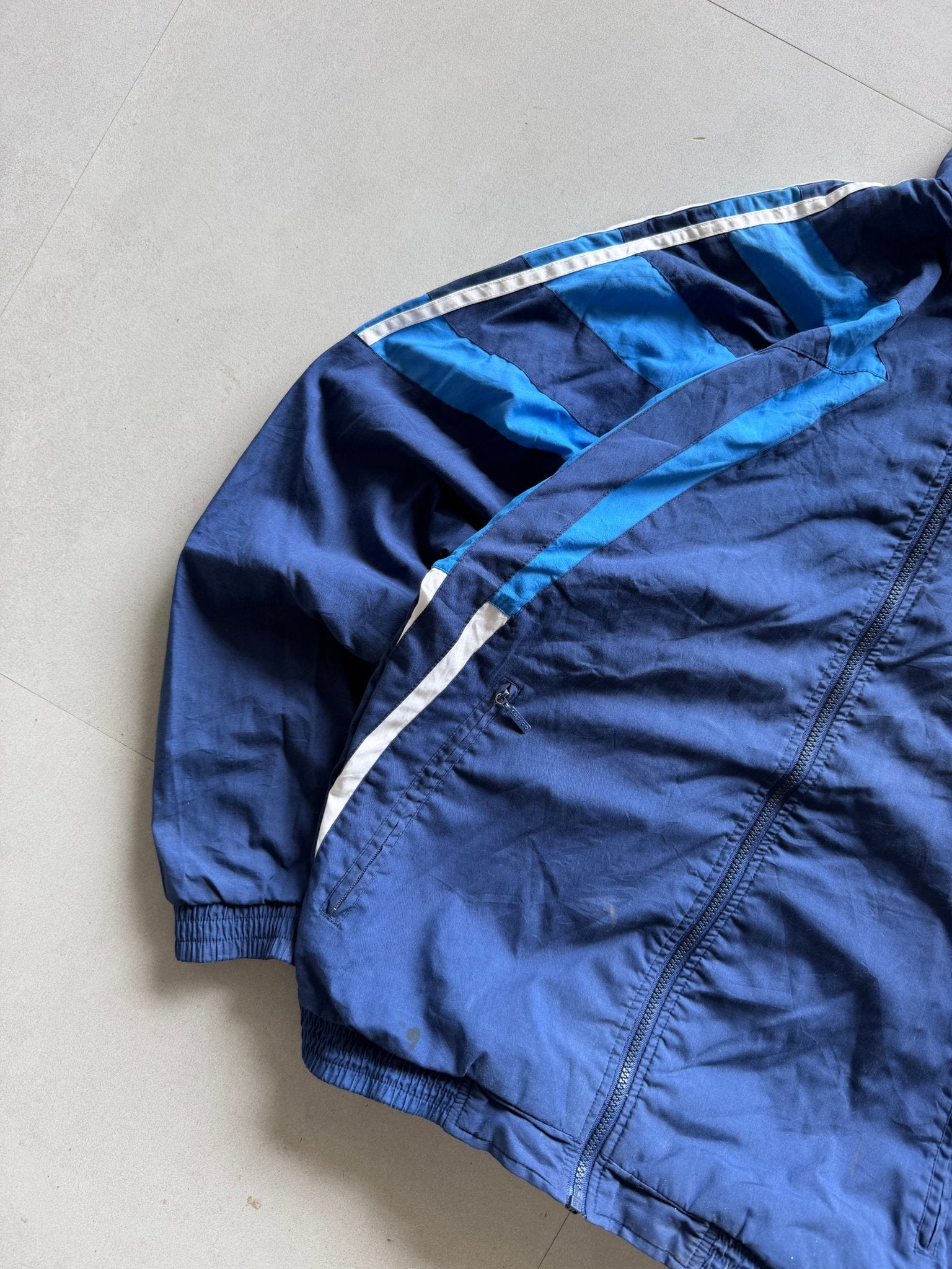 90S ADIDAS STRIPED JACKET - Aged Arc