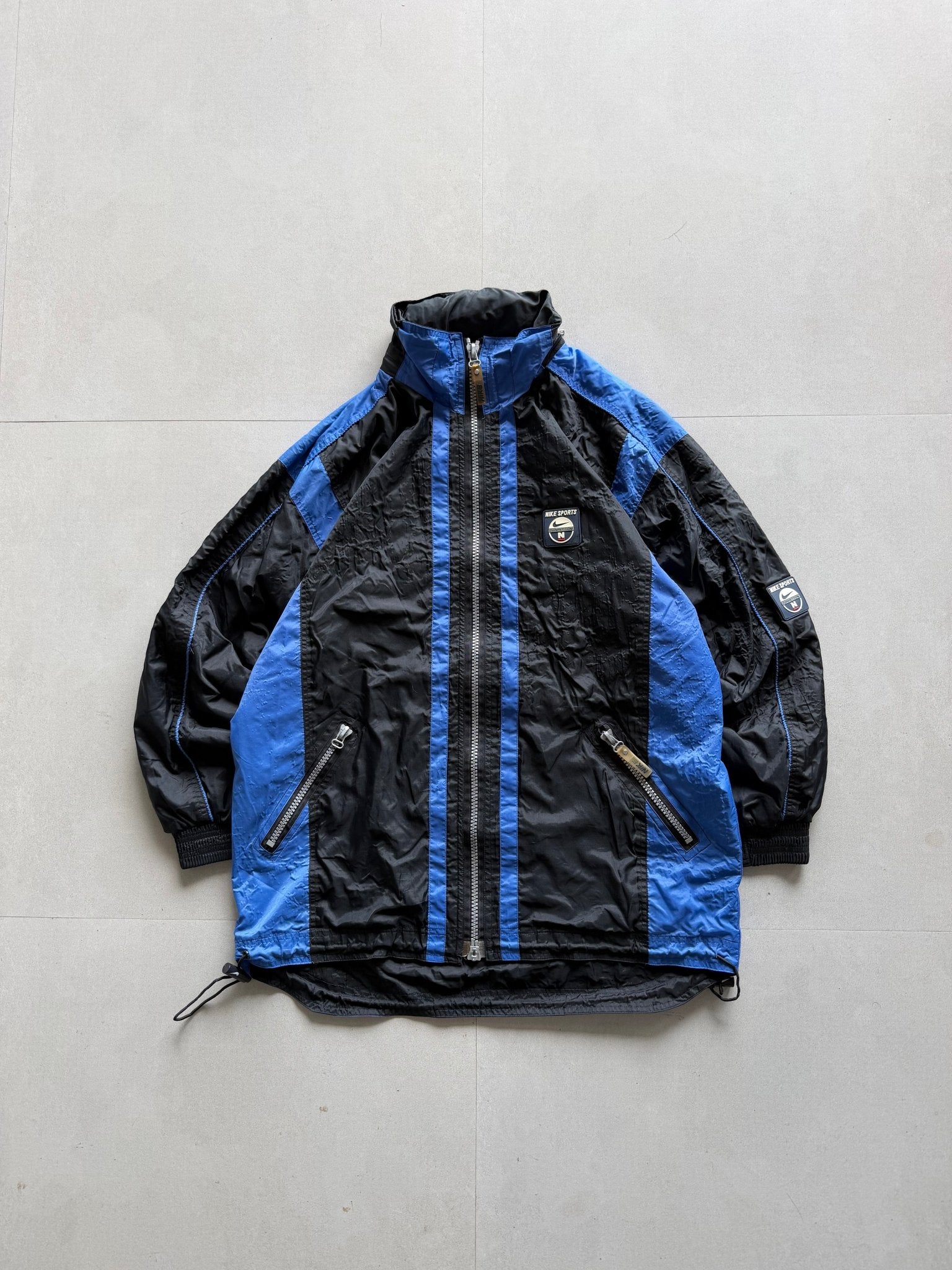 90S NIKE BIG LOGO JACKET - Aged Arc