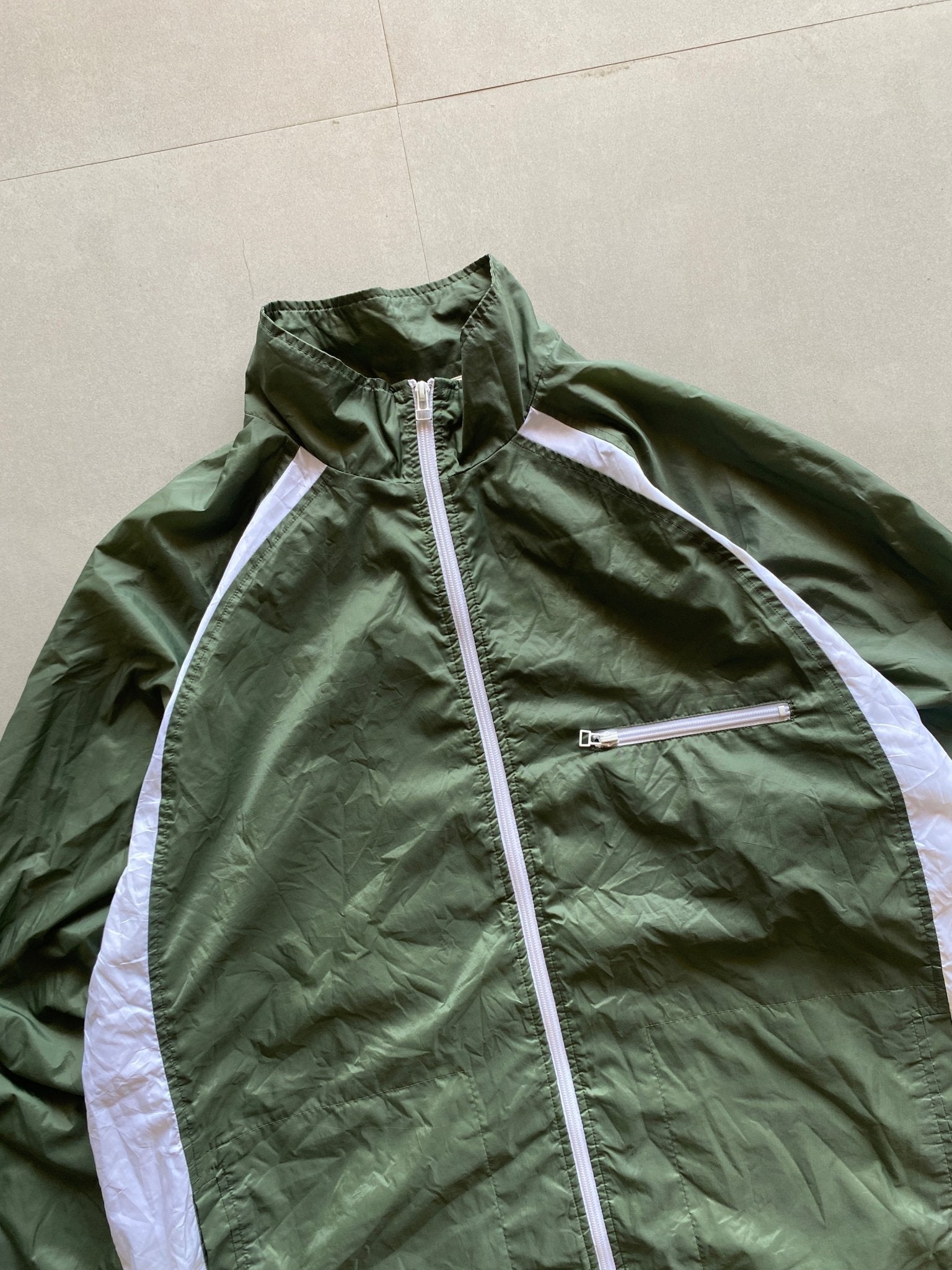 90s NIKE JACKET - XXL - Aged Arc