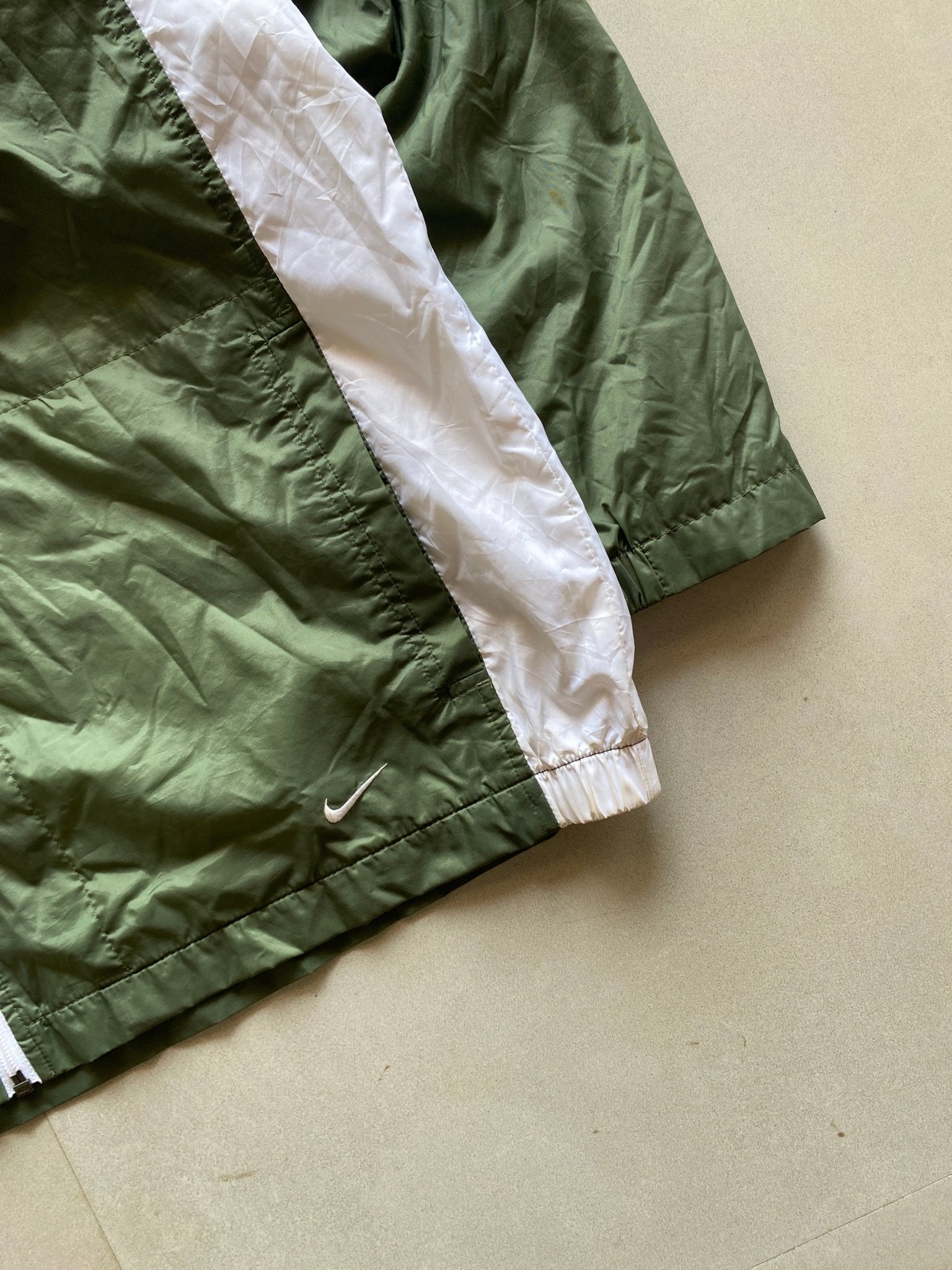 90s NIKE JACKET - XXL - Aged Arc