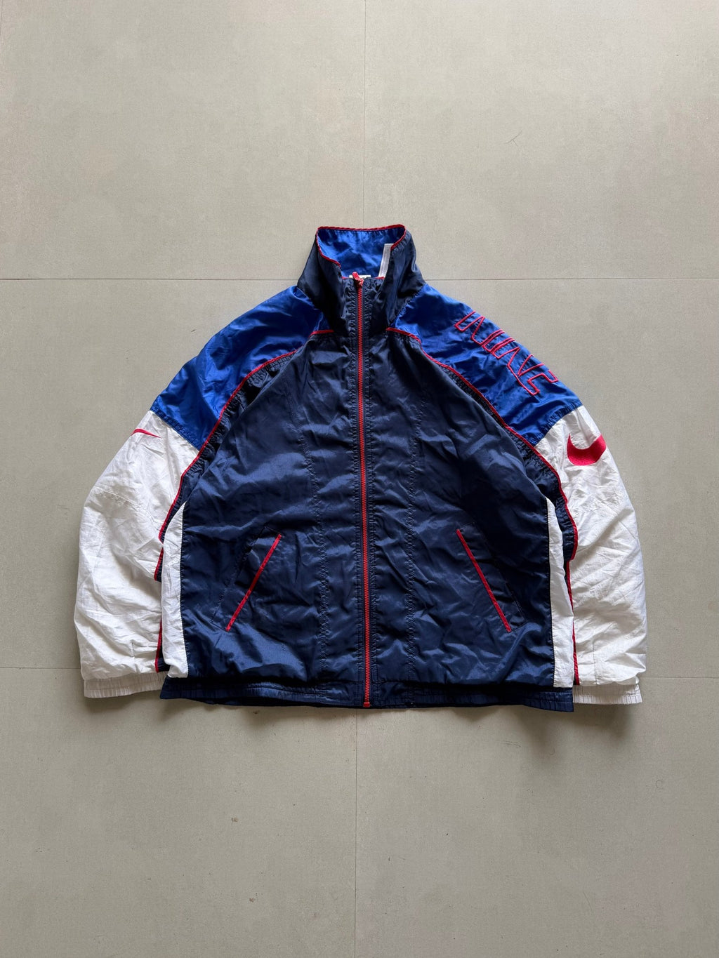 90S NIKE SPELL OUT JACKET - Aged Arc