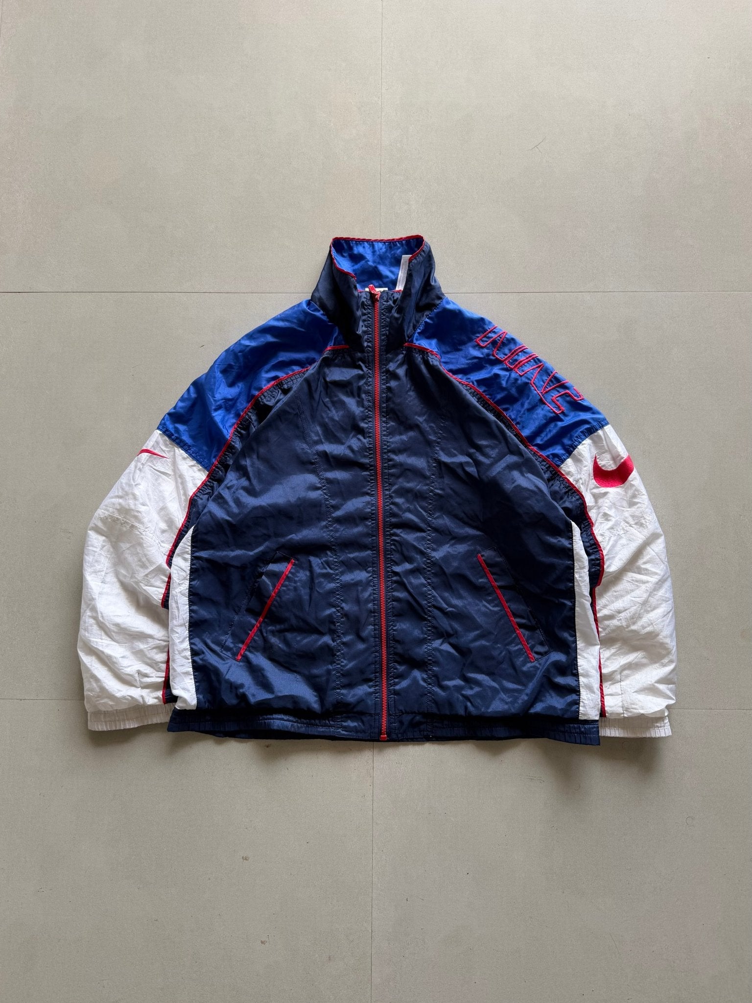 90S NIKE SPELL OUT JACKET - Aged Arc