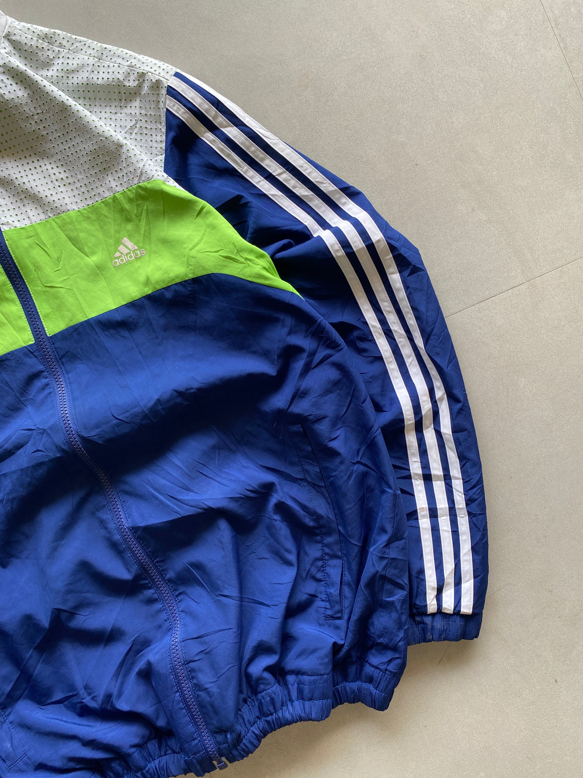 ADIDAS STRIPED JACKET - L