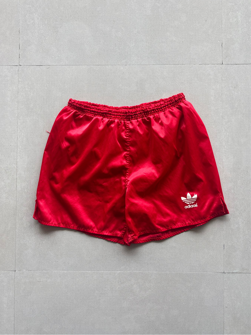 90s ADIDAS SHORTS - M
