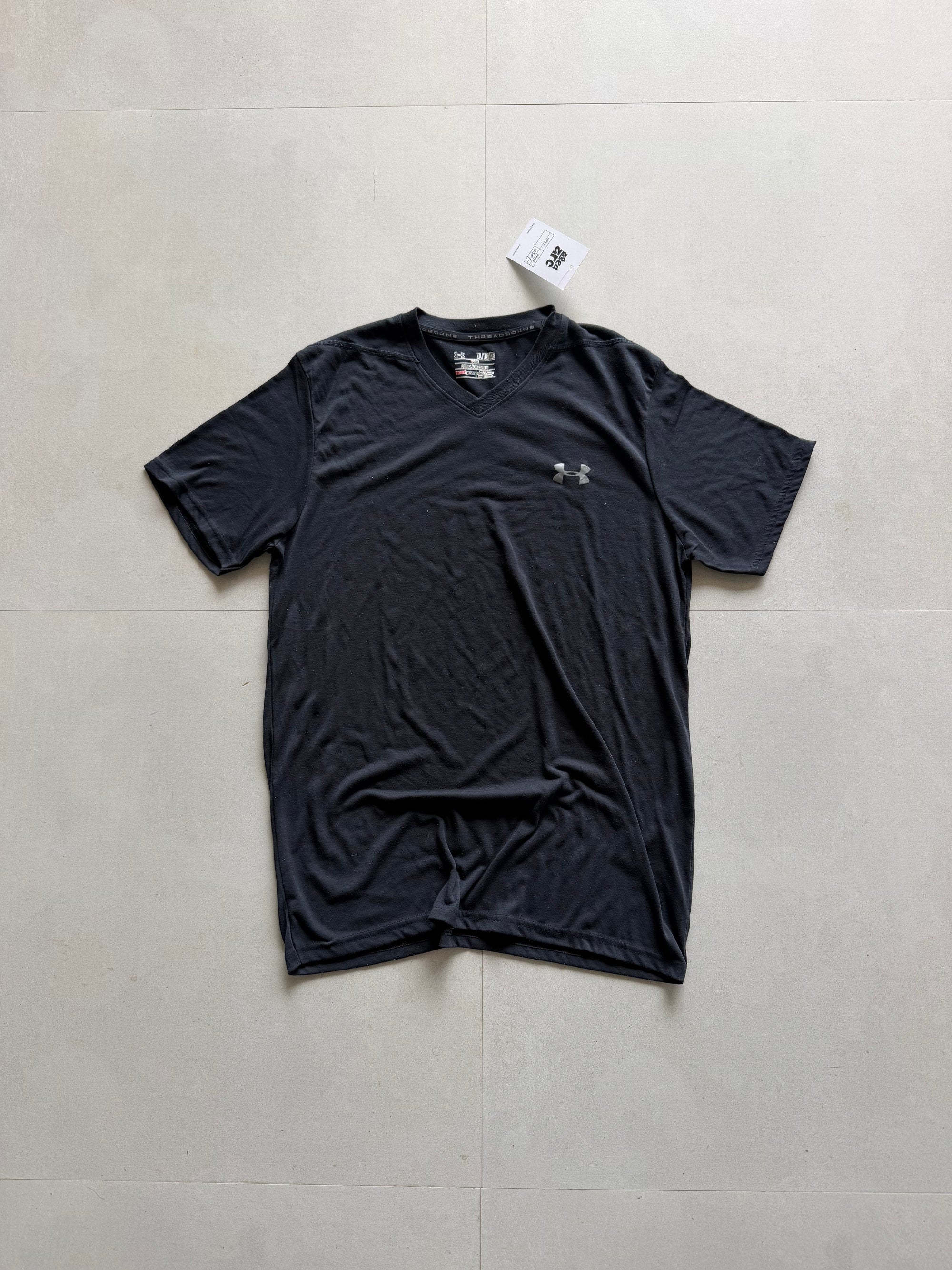 UNDER ARMOUR TEE -