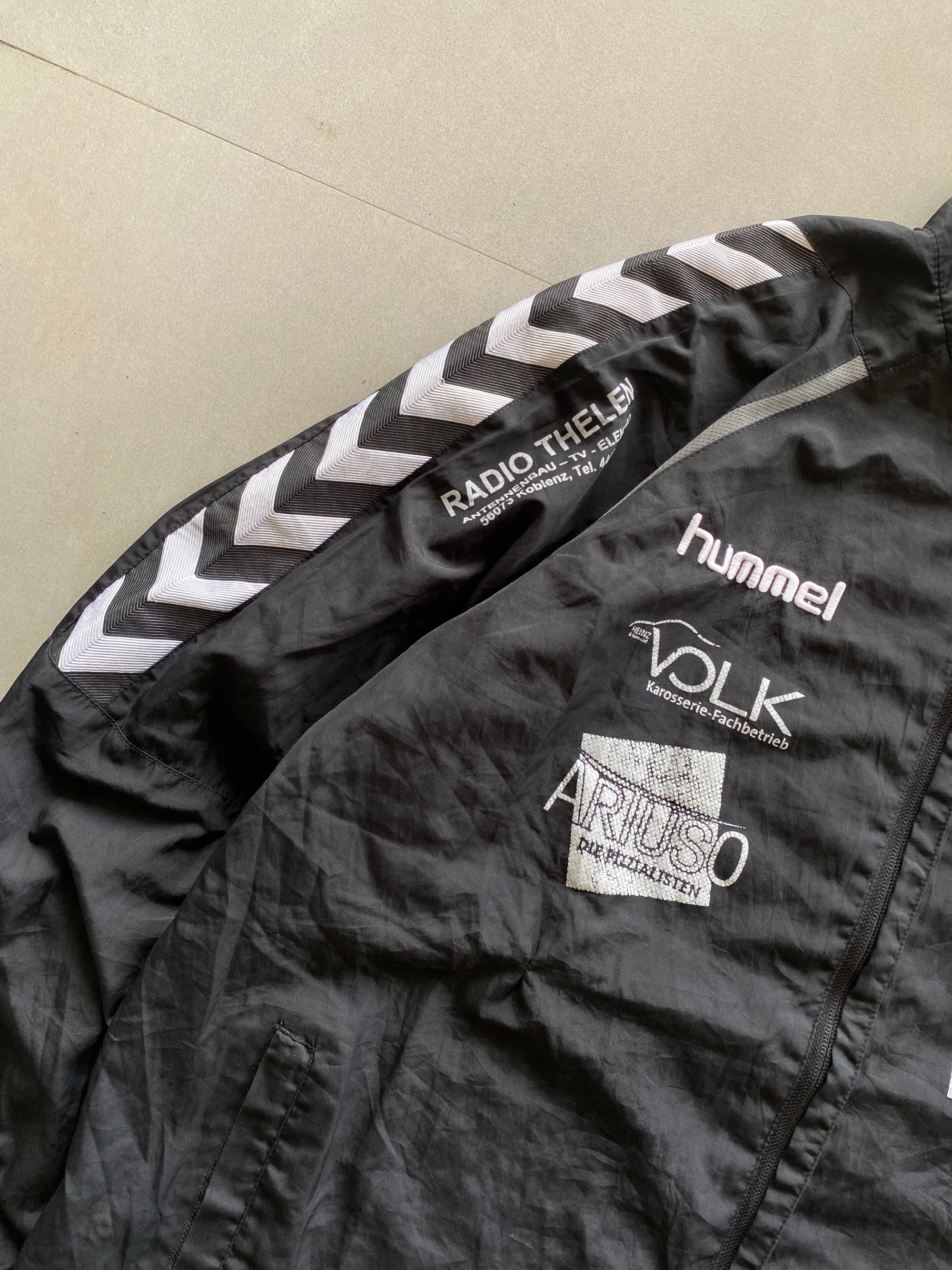 HUMMEL JACKET - XL