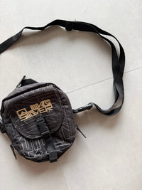 QUIK SILVER SLING BAG