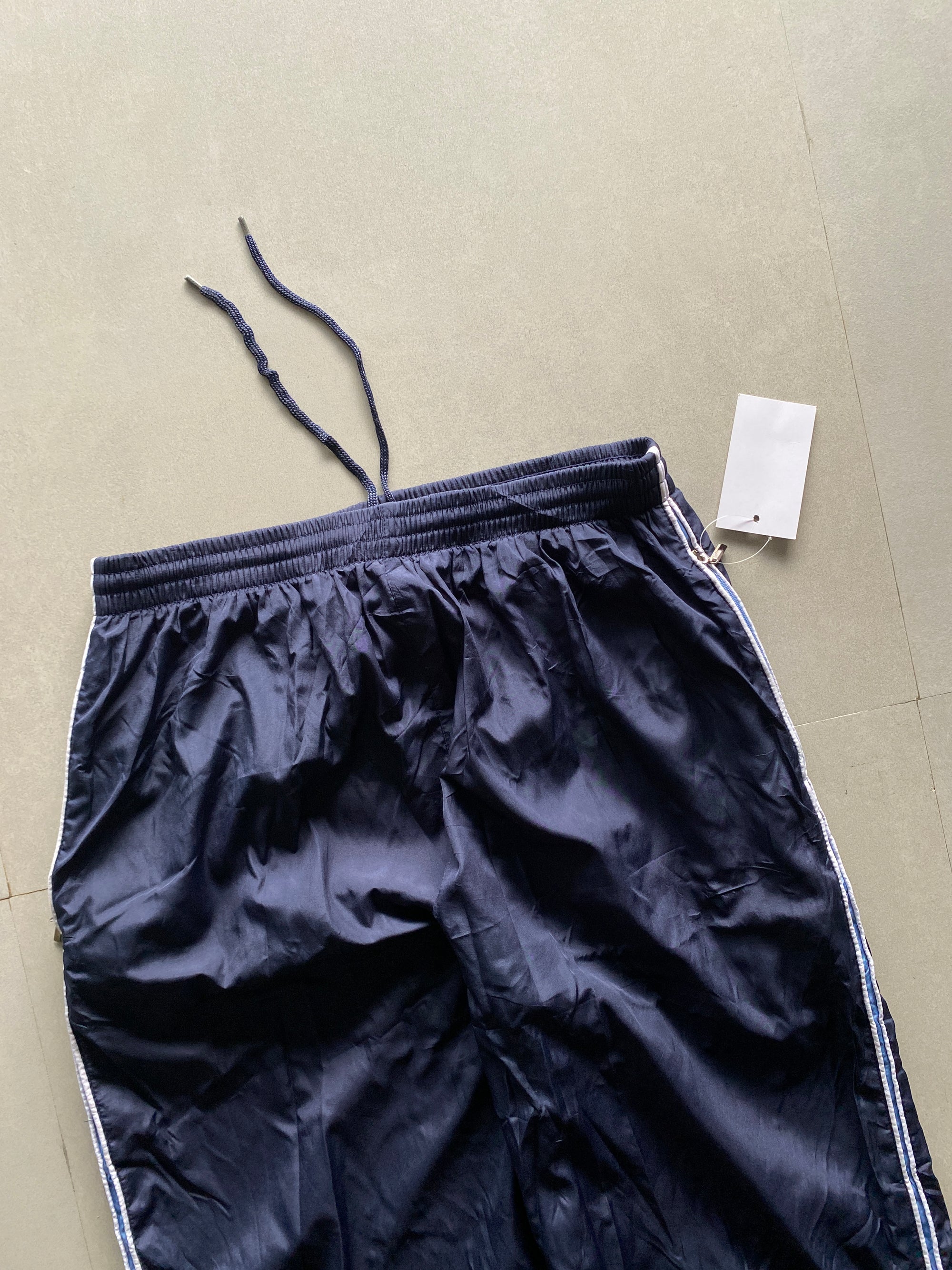 BAGGY TRACK PANT -M