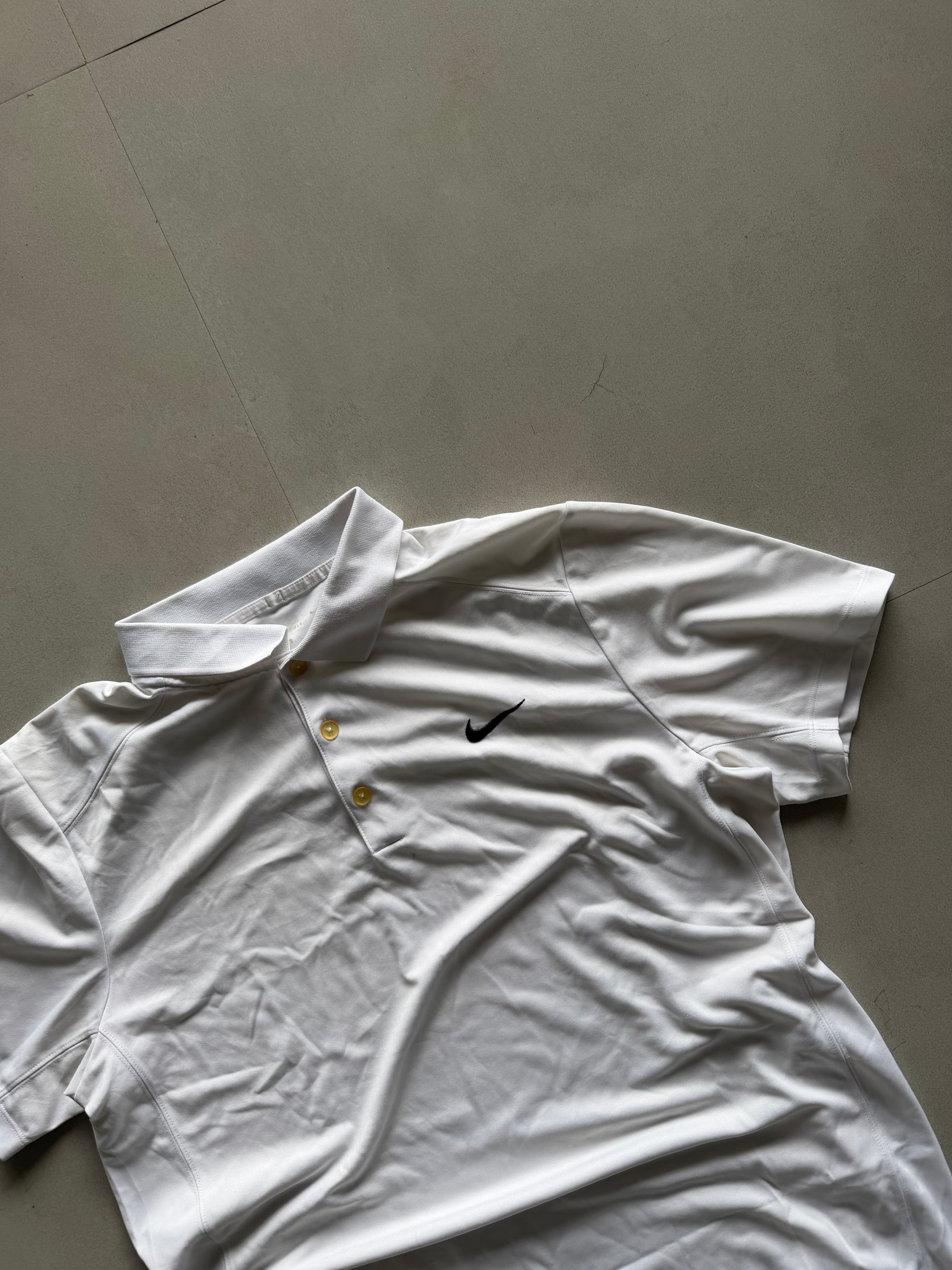 NIKE DRI - FIT POLO TEE - M
