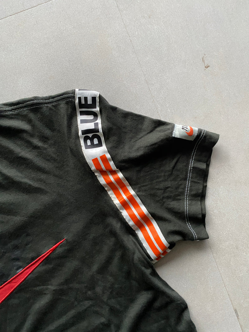 NIKE BIG SWOOSH TEE - S