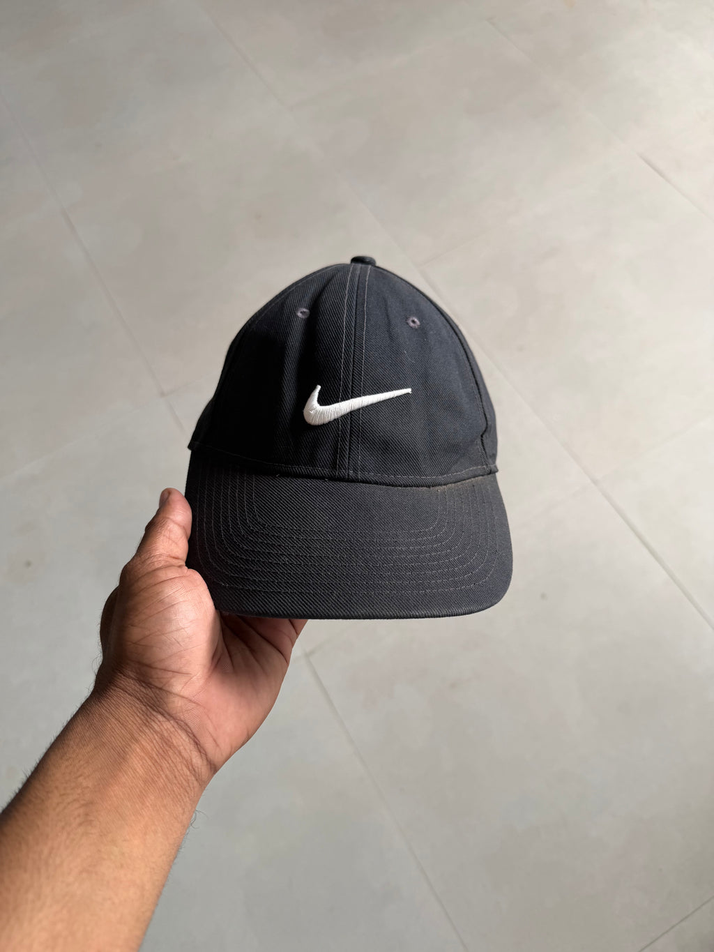 VINTAGE NIKE CAP