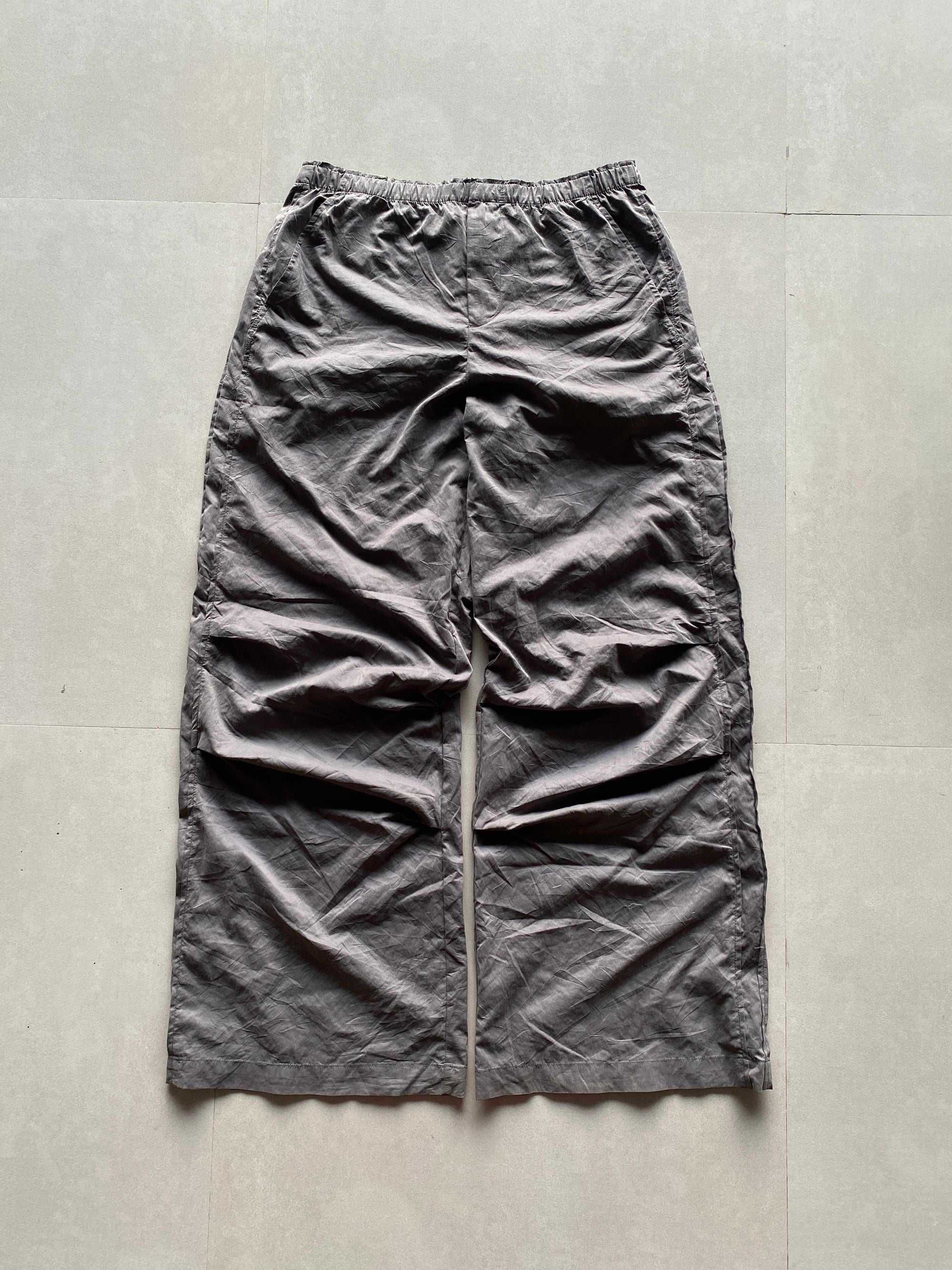 ZARA BAGGY TRACK - M