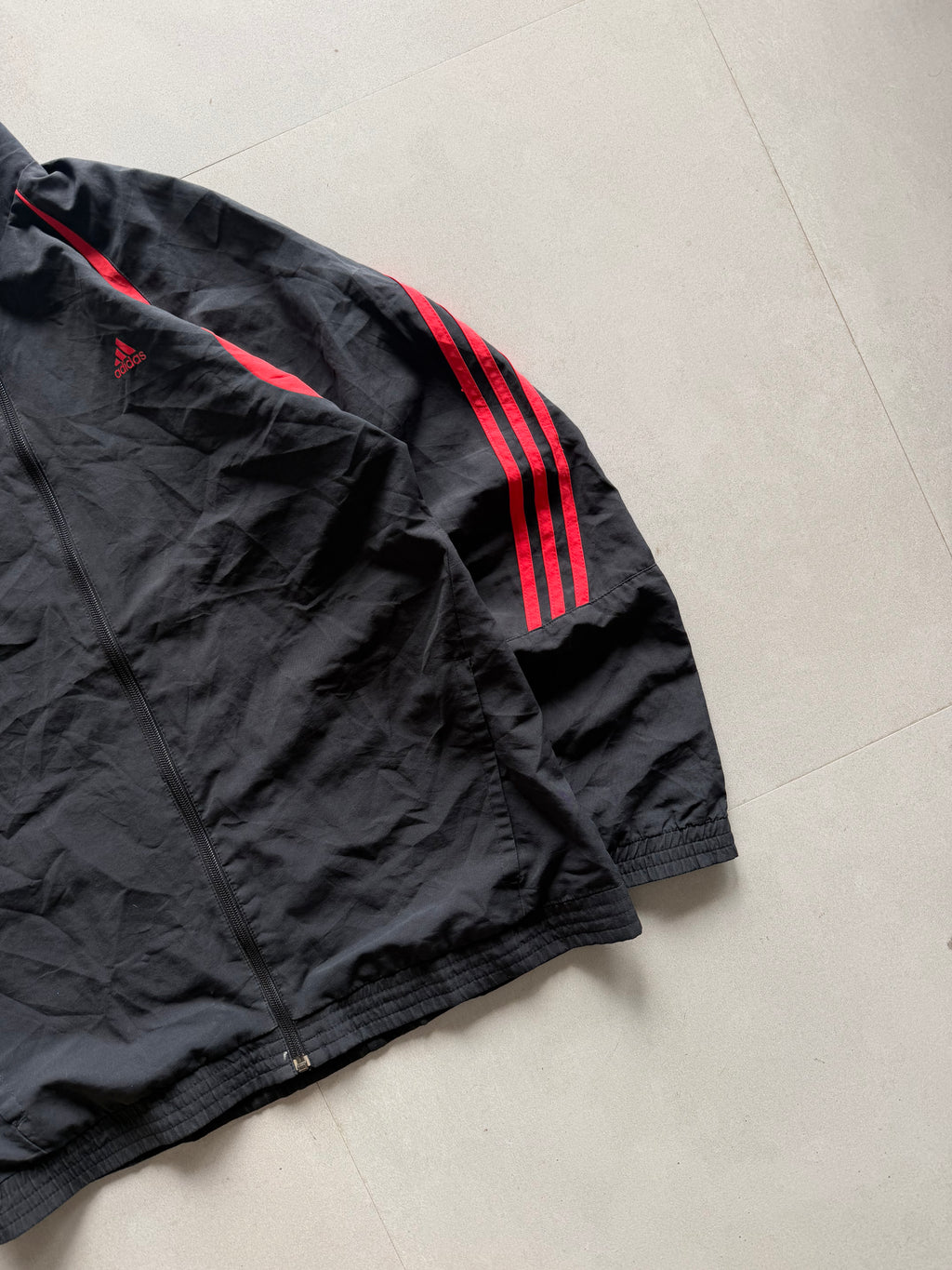 ADIDAS STRIPED JACKET - M