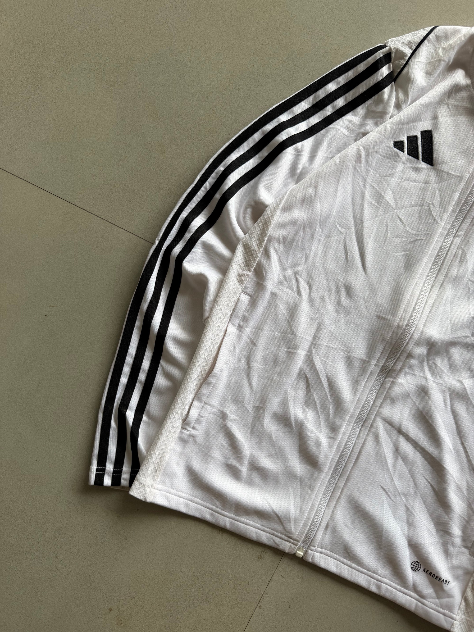 ADIDAS STRIPED COURTRY JACKET - YOUTH S