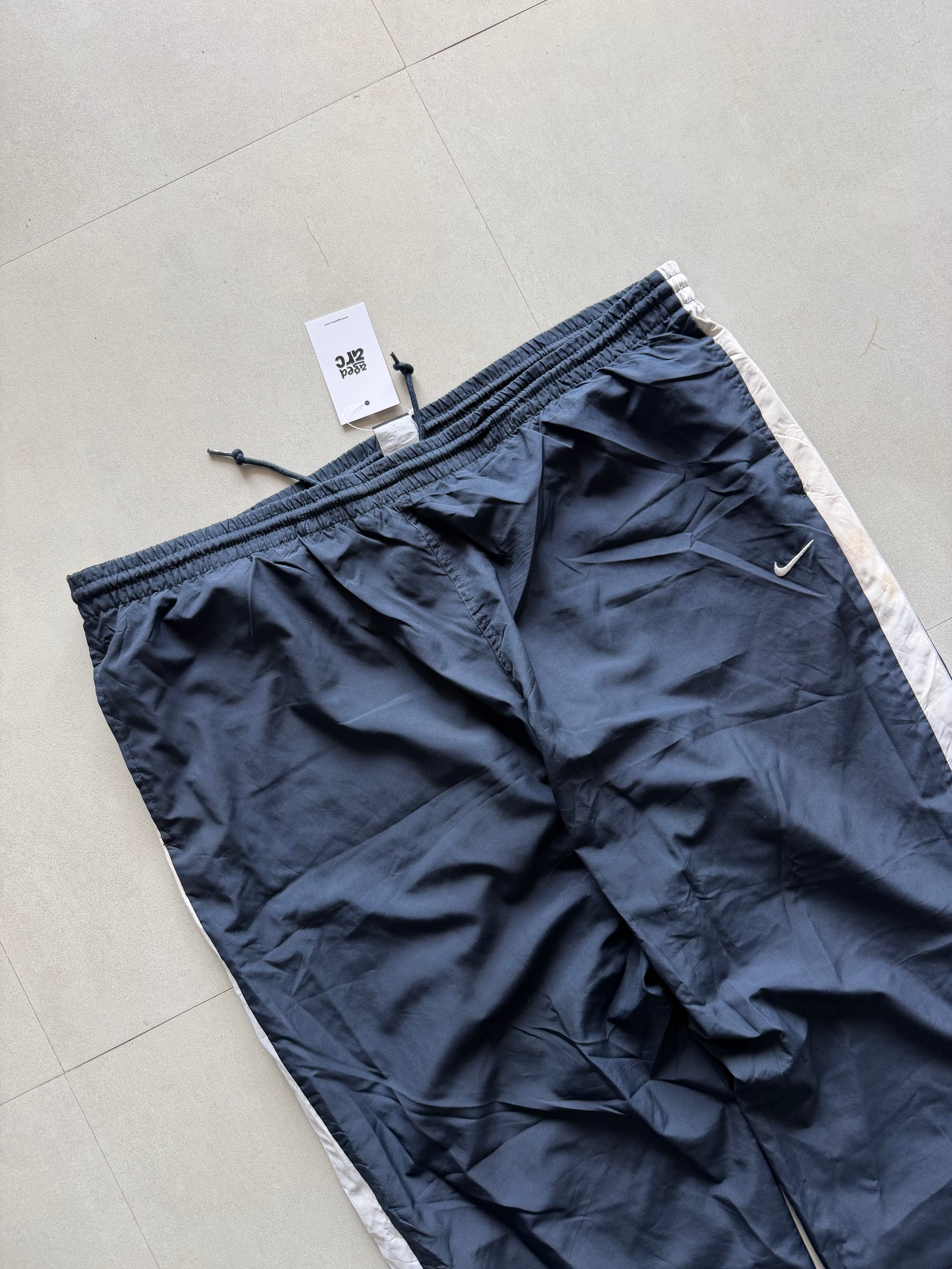 00S NIKE TRACK PANT124 - XL