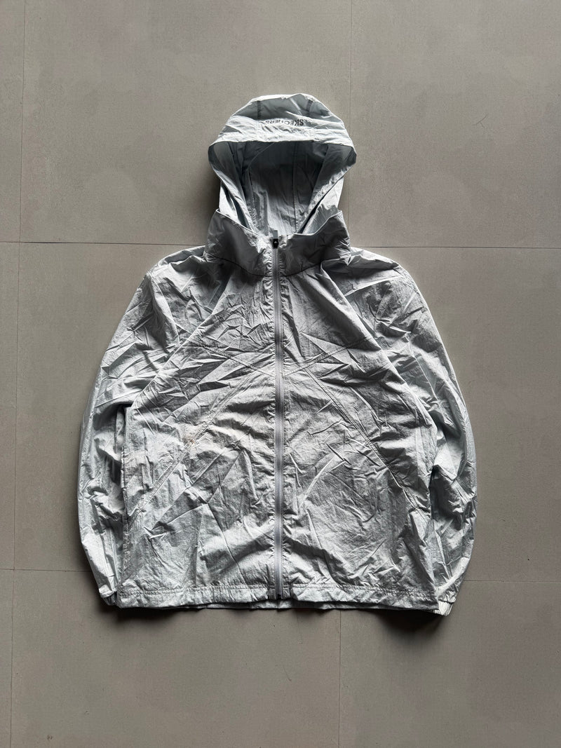 SKECHERS HOODED JACKET - M